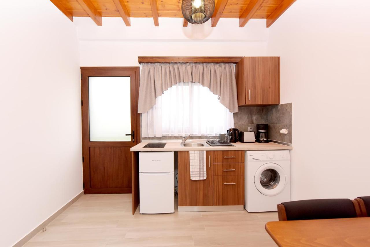 Paraskevi Luxury Apartments Kattavía Exterior photo